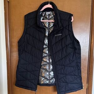 Columbia Women's Black Vest with Metallic Silver Lining